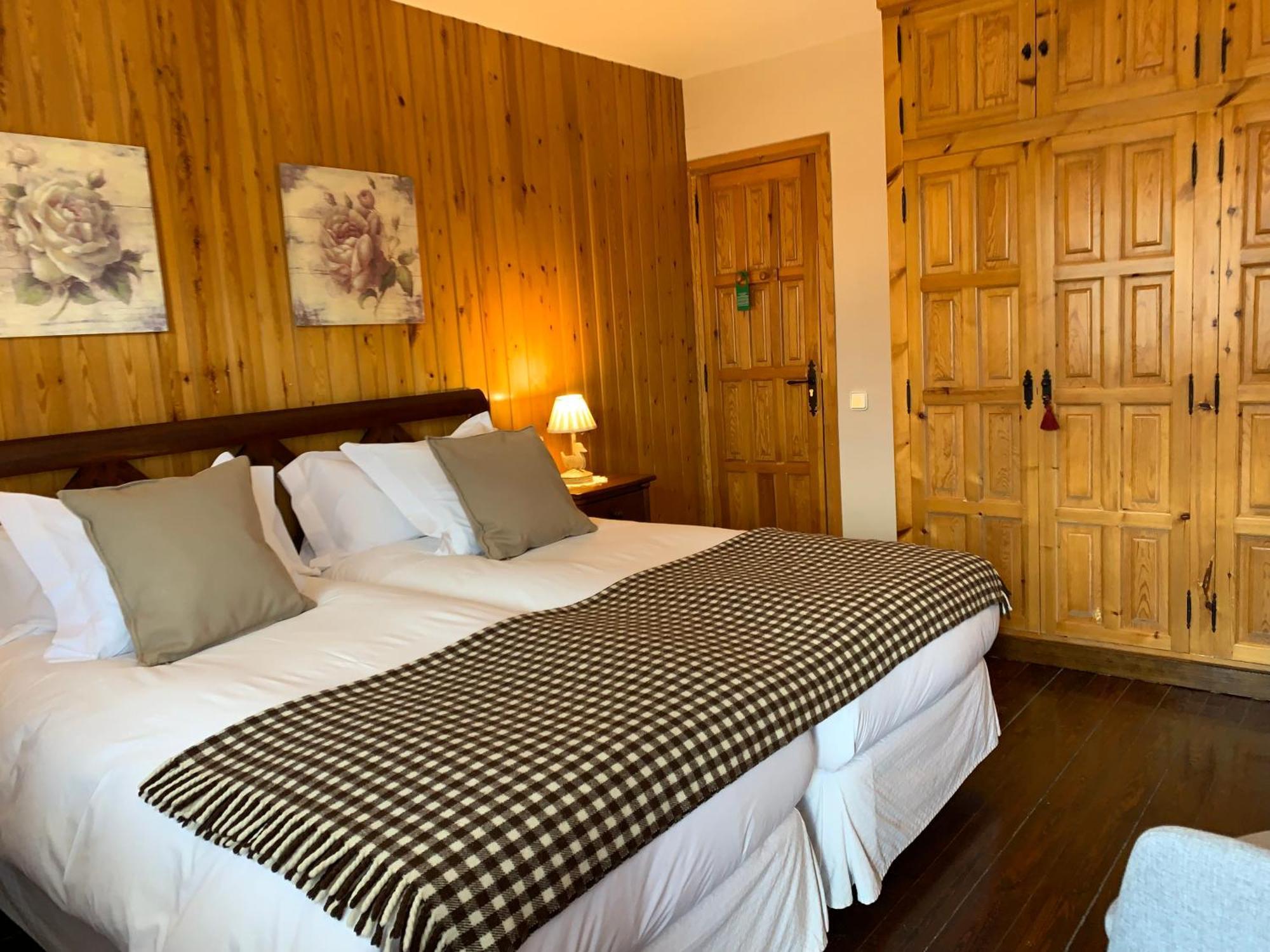 El Xalet De Tauell Hotel Rural Εξωτερικό φωτογραφία