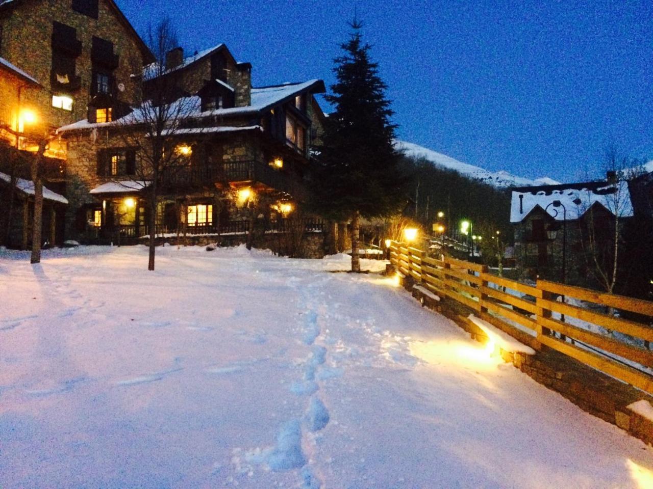 El Xalet De Tauell Hotel Rural Εξωτερικό φωτογραφία