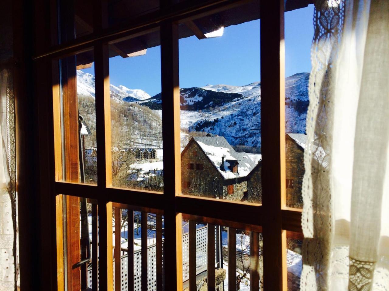 El Xalet De Tauell Hotel Rural Εξωτερικό φωτογραφία