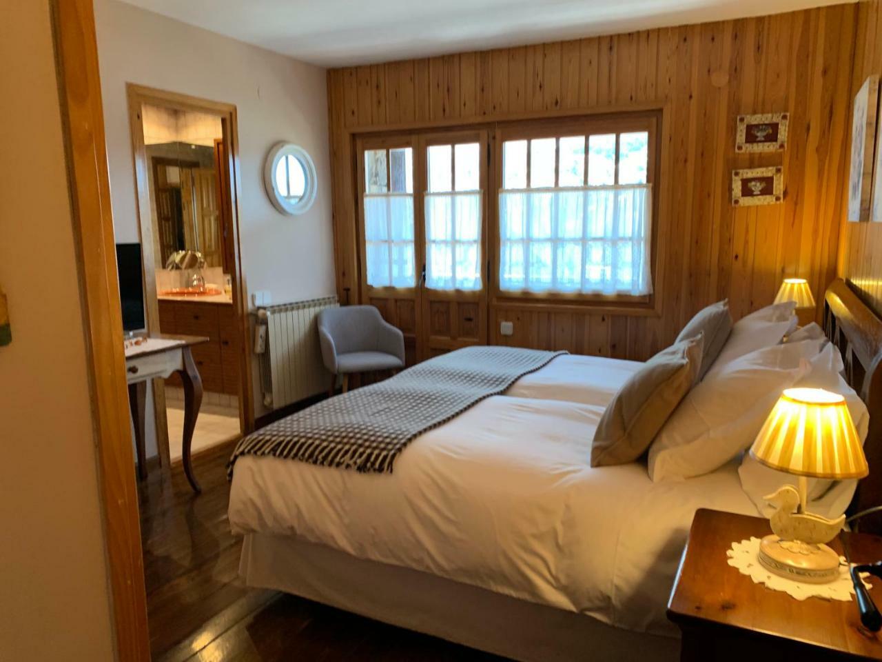El Xalet De Tauell Hotel Rural Εξωτερικό φωτογραφία